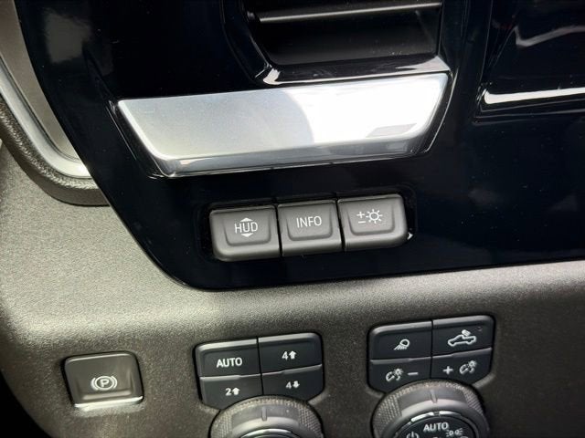 2024 Chevrolet Silverado 3500 HD High Country