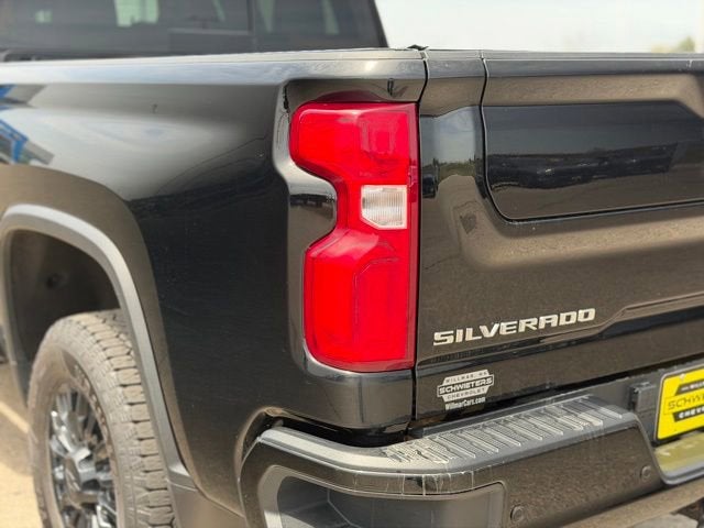 2024 Chevrolet Silverado 3500 HD High Country