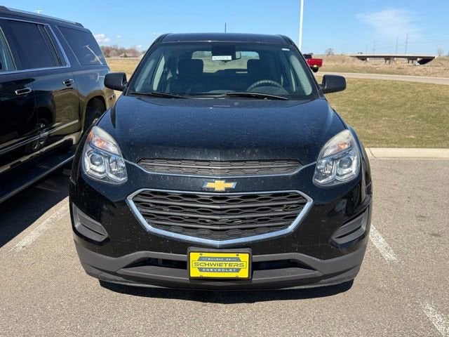 Used 2017 Chevrolet Equinox LS with VIN 2GNALBEK5H1614308 for sale in Willmar, Minnesota