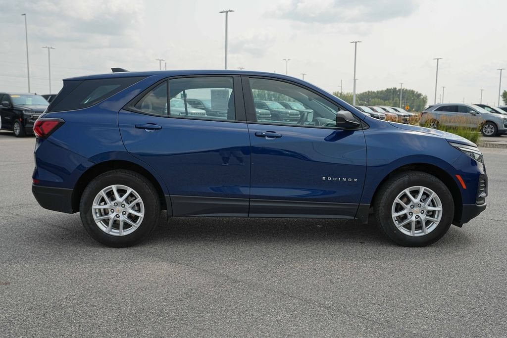 2022 Chevrolet Equinox LS