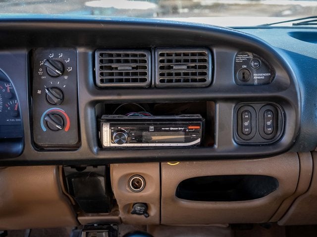 2002 Dodge Ram 3500 4dr Quad Cab 155" WB DRW