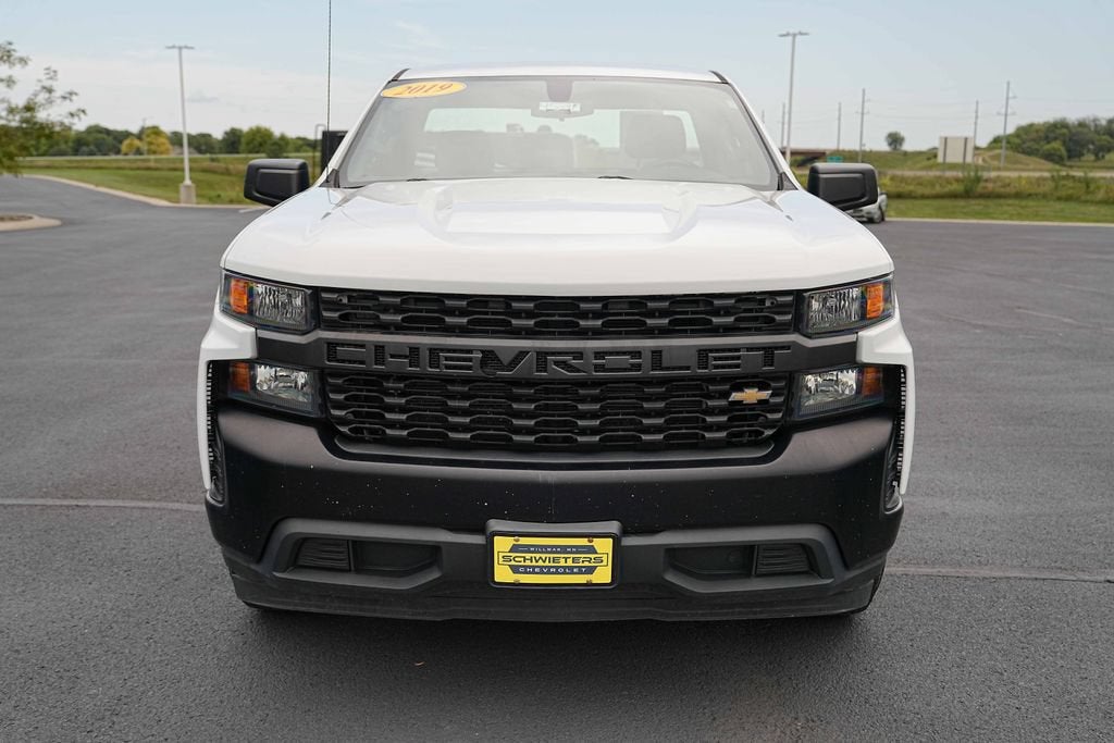 Used 2019 Chevrolet Silverado 1500 Work Truck with VIN 3GCNWAEH2KG210140 for sale in Willmar, Minnesota