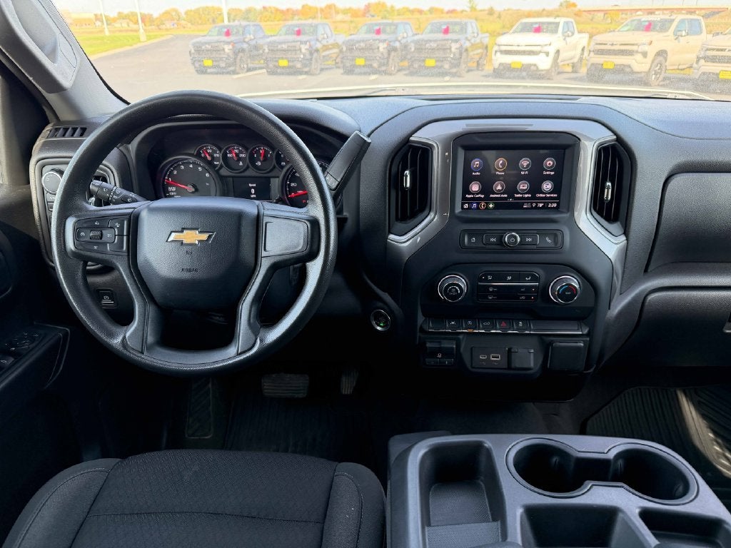 2023 Chevrolet Silverado 1500 Custom