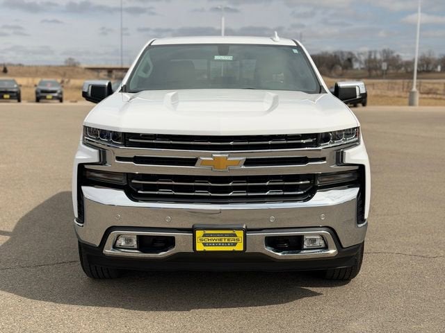 Used 2019 Chevrolet Silverado 1500 LTZ with VIN 3GCUYGED8KG116768 for sale in Willmar, Minnesota
