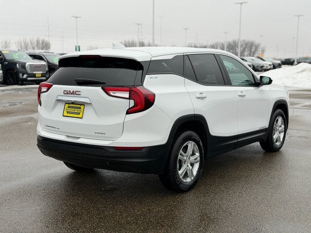 2024 GMC Terrain SLE