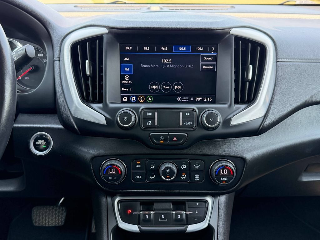 2022 GMC Terrain SLT