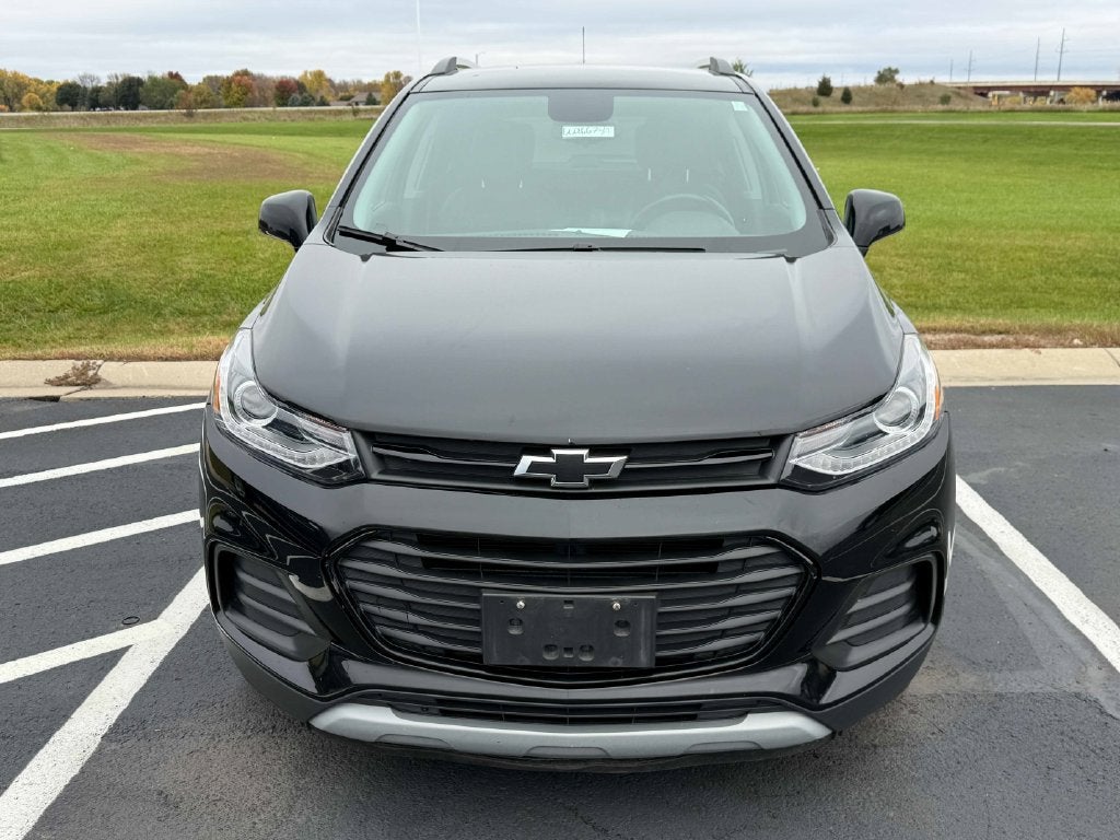 Used 2018 Chevrolet Trax LT with VIN 3GNCJLSB6JL372142 for sale in Willmar, Minnesota