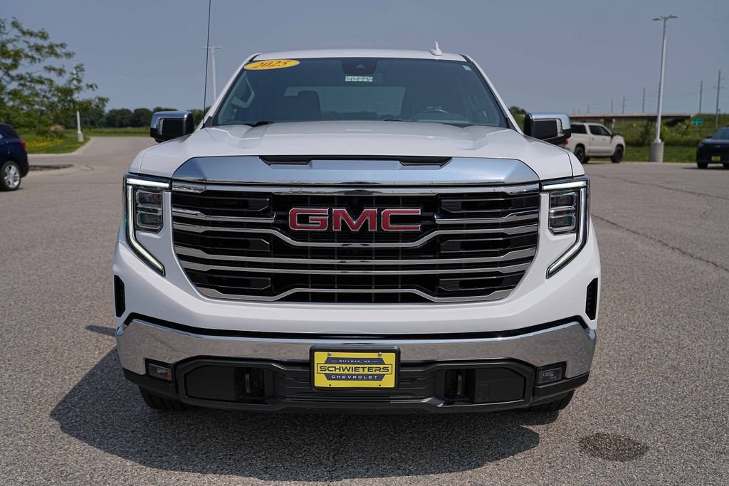 Used 2025 GMC Sierra 1500 SLT with VIN 3GTUUDED8SG198558 for sale in Willmar, Minnesota