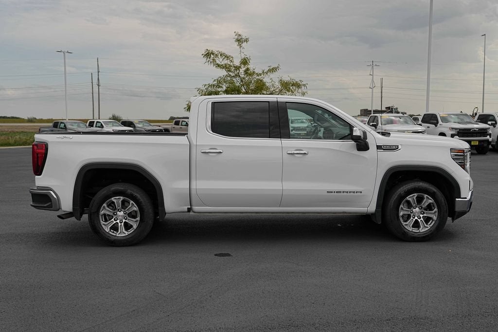 2025 GMC Sierra 1500 SLT
