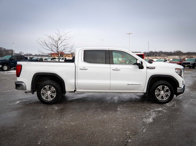 2024 GMC Sierra 1500 SLT