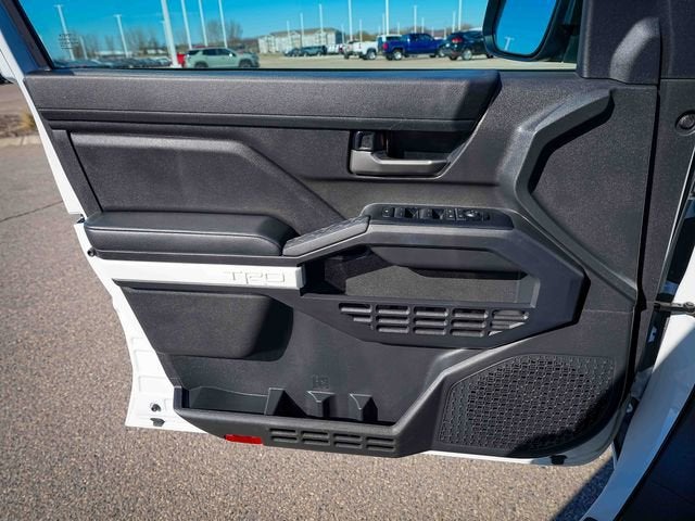 2024 Toyota Tacoma 4WD SR5
