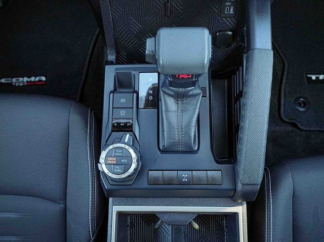 2024 Toyota Tacoma 4WD SR5