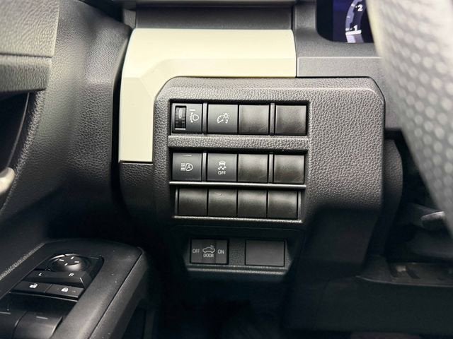 2024 Toyota Tacoma 4WD SR5