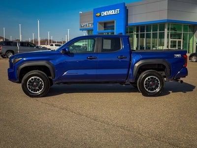 2024 Toyota Tacoma 4WD SR5
