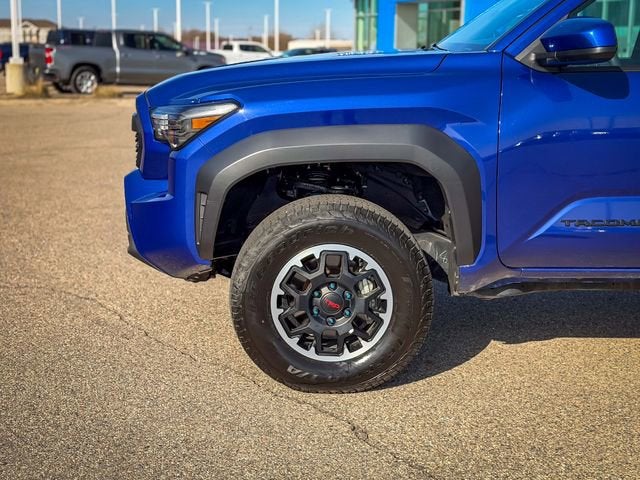 2024 Toyota Tacoma 4WD SR5
