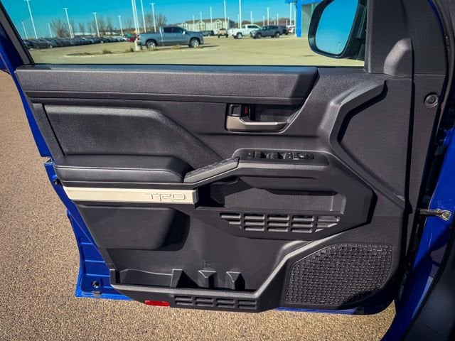2024 Toyota Tacoma 4WD SR5