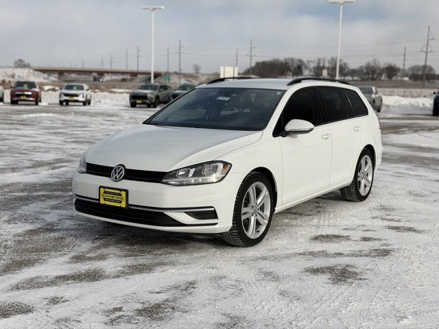 2019 Volkswagen Golf SportWagen S