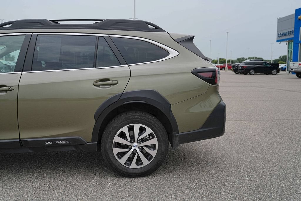 2025 Subaru Outback Premium