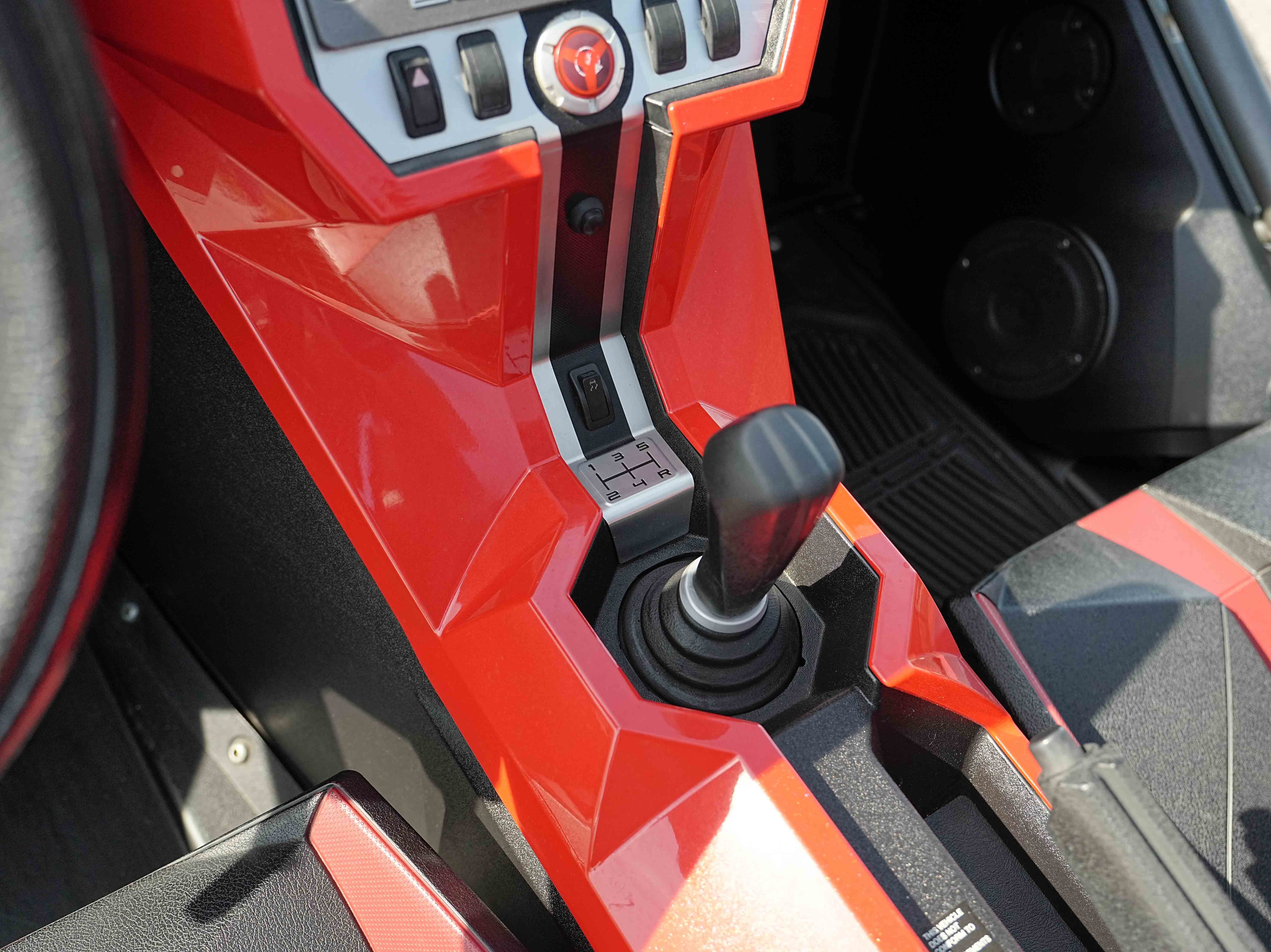 2015 POLARIS Slingshot SL