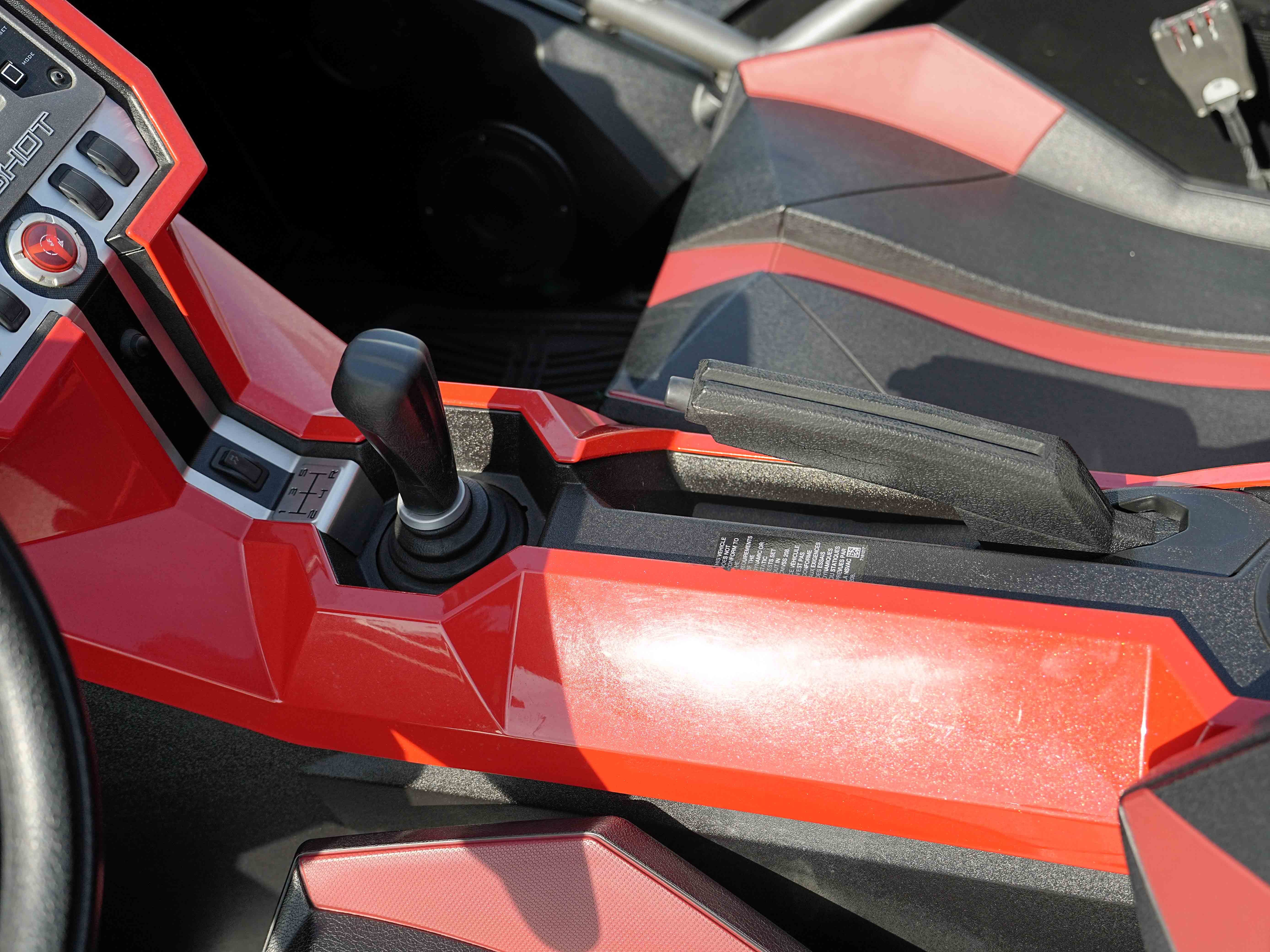 2015 POLARIS Slingshot SL