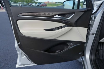 2022 Buick Enclave Avenir