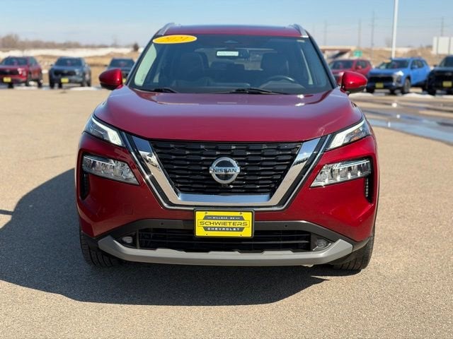 Used 2021 Nissan Rogue SL with VIN 5N1AT3CB0MC815681 for sale in Willmar, Minnesota