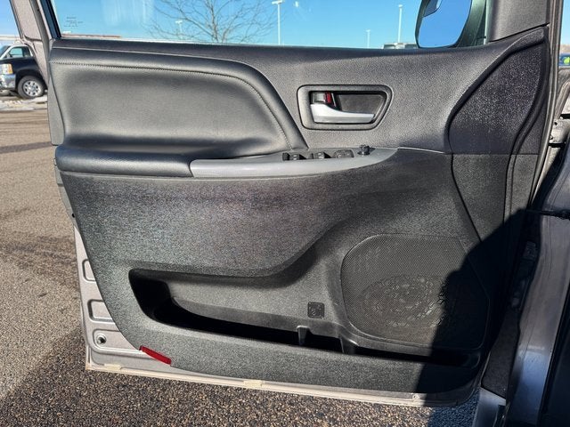 2015 Toyota Sienna SE