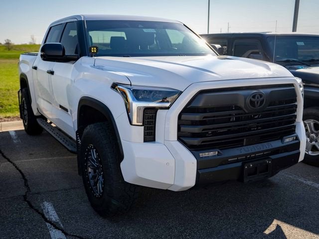 2023 Toyota Tundra 4WD SR5