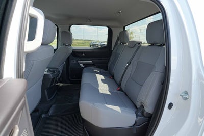 2022 Toyota Tundra 4WD SR5