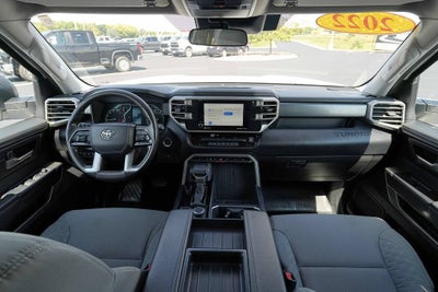 2022 Toyota Tundra 4WD SR5
