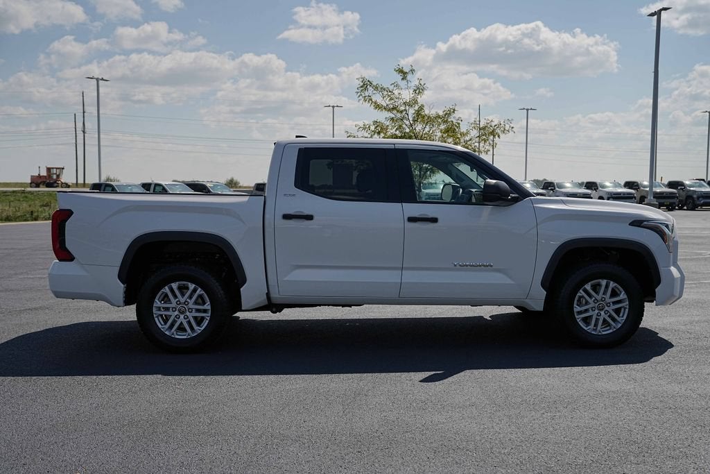 2022 Toyota Tundra 4WD SR5