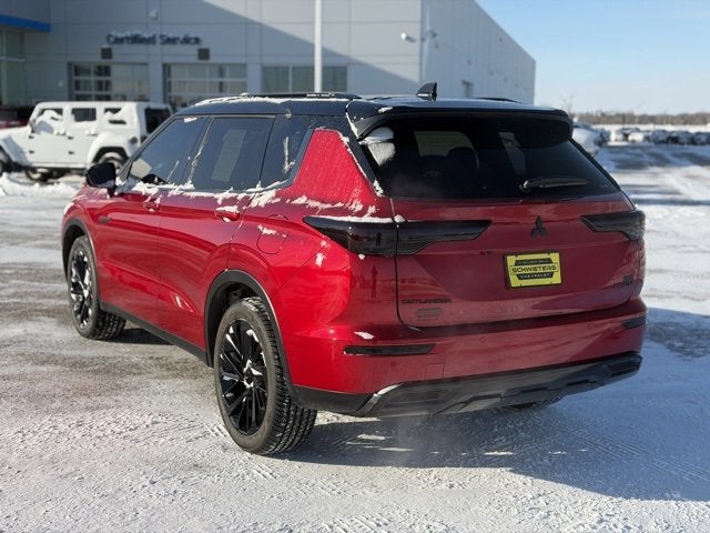 2025 Mitsubishi Outlander Plug-In Hybrid SEL