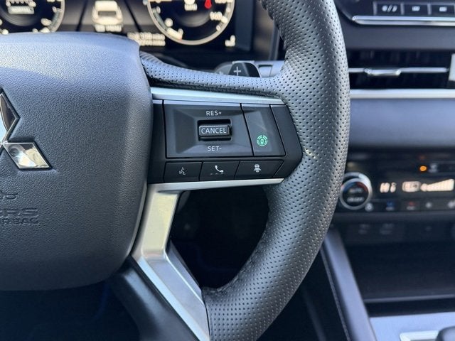 2025 Mitsubishi Outlander Plug-In Hybrid SEL