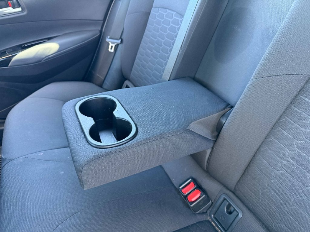 2022 Toyota Corolla Hatchback SE