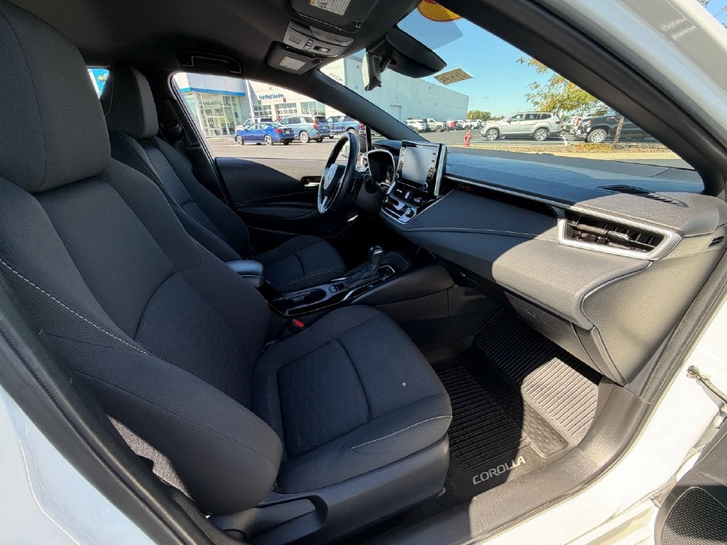 2022 Toyota Corolla Hatchback SE