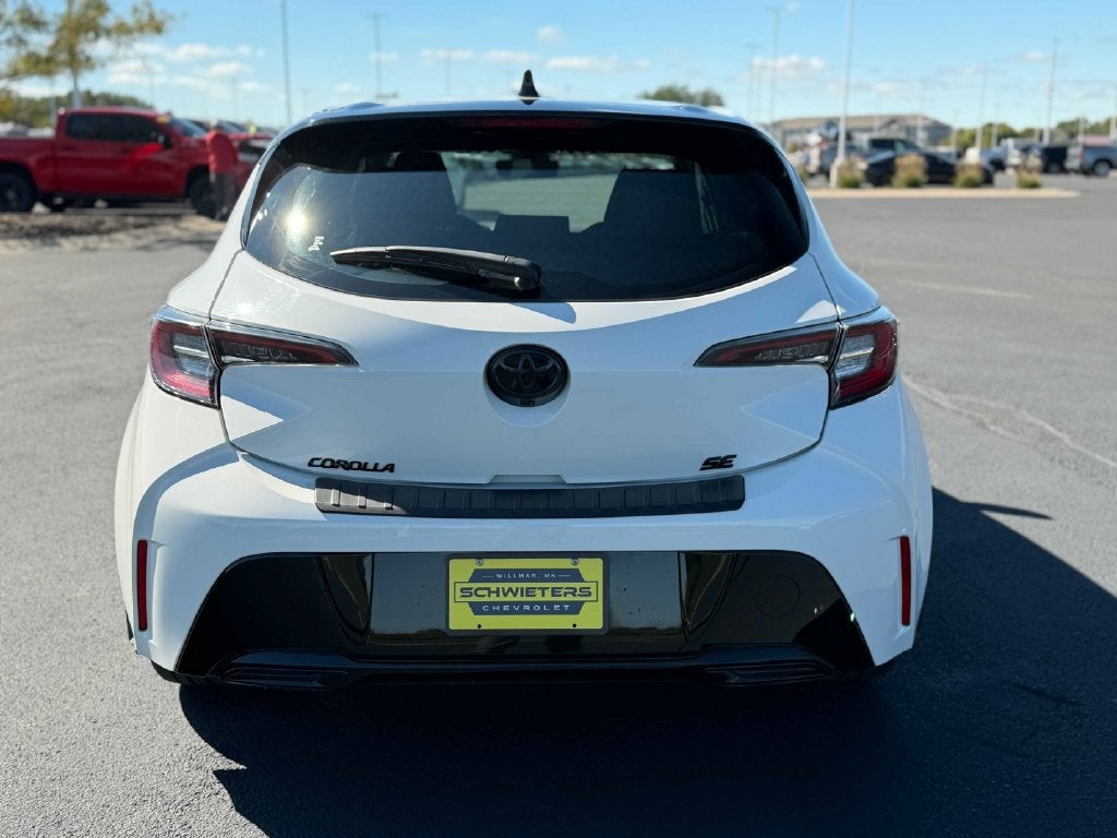 2022 Toyota Corolla Hatchback SE
