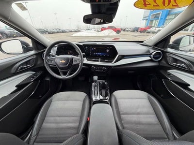2024 Chevrolet Trax LT