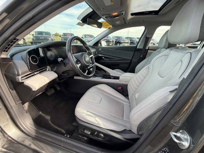 2024 Hyundai Elantra Limited