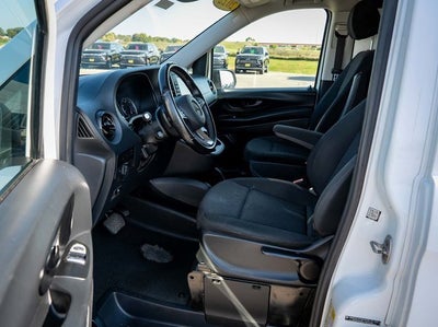 2022 Mercedes-Benz Metris Cargo Van Standard Roof 126" Wheelbase