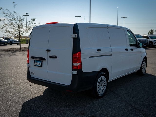 2022 Mercedes-Benz Metris Cargo Van Standard Roof 126" Wheelbase