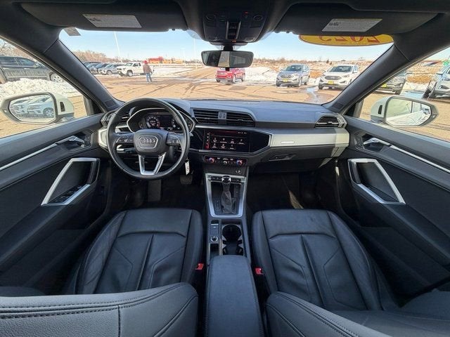 2025 Audi Q3 S line Premium