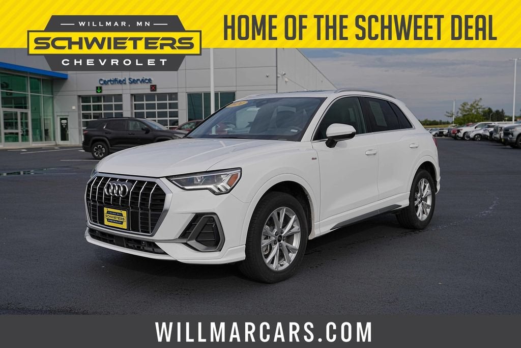 2024 Audi Q3 S line Premium