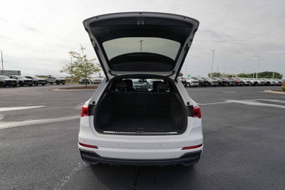 2024 Audi Q3 S line Premium