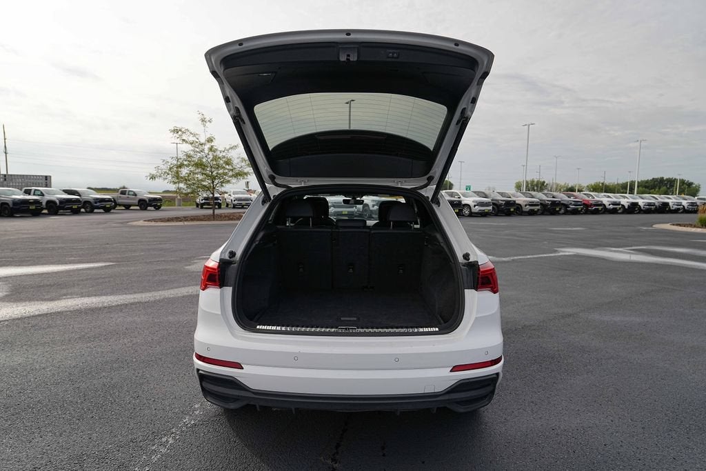 2024 Audi Q3 S line Premium
