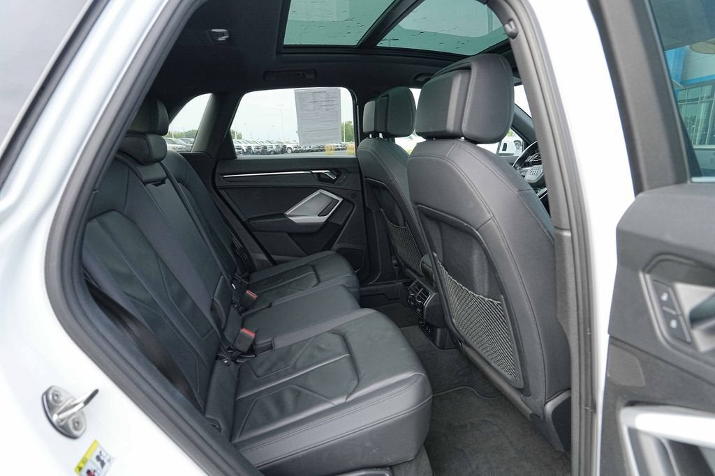 2024 Audi Q3 S line Premium