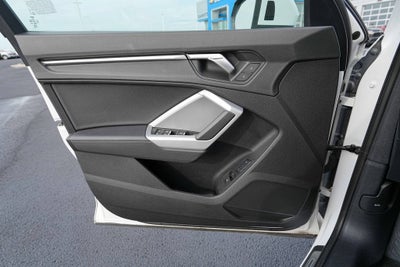 2024 Audi Q3 S line Premium