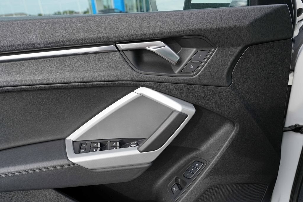 2024 Audi Q3 S line Premium