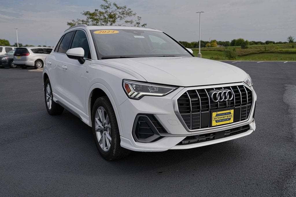2024 Audi Q3 S line Premium