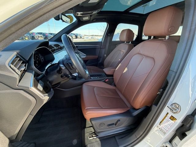 2025 Audi Q3 S line Premium