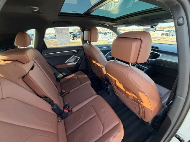 2025 Audi Q3 S line Premium